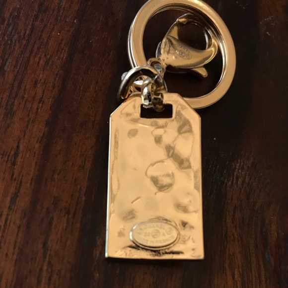 Like-New CHANEL Gold Tone Keychain/Bag Charm - Picture 6 of 6